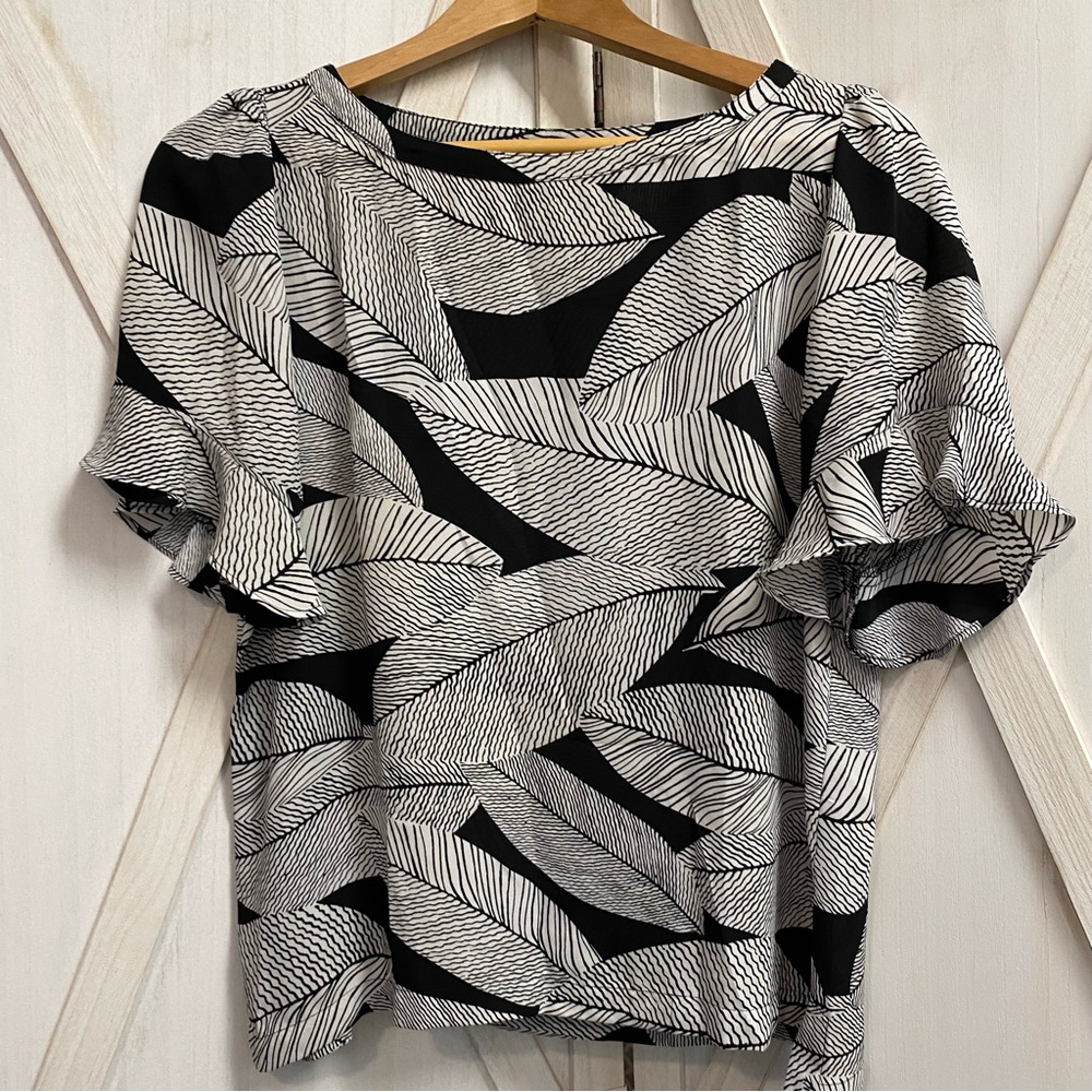 Loft Blouse - Picture 2 of 6